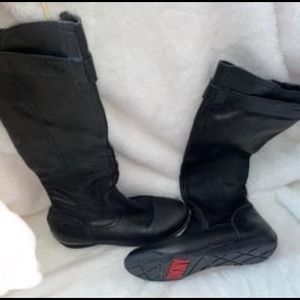 DKNY OTK boots